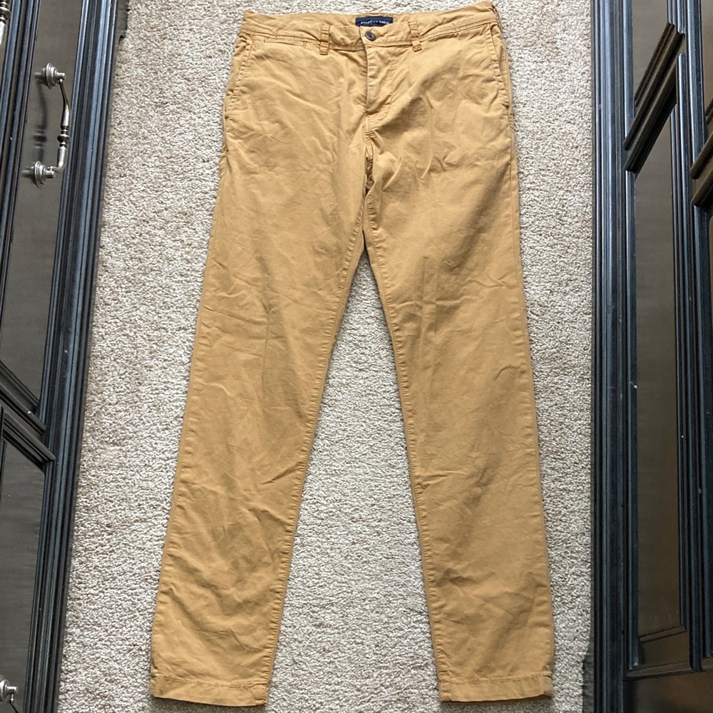 American Eagle Slim Fit Flex Khaki Pants